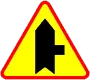 Znak A-6b Skrzyżowanie z drogą podporządkowaną występującą po prawej stronie